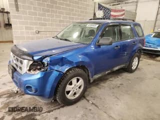 ✅ 2011 Ford Escape XLS • VIN: 1FMCU0C74BKC04507 • Лот: 92384935. Опубликован ранее на Copart с пробегом 262 099 миль. Бесплатный доступ к архиву аукционных продаж из США и подробный отчёт об истории автомобиля на DreamBid. Изображение 1.