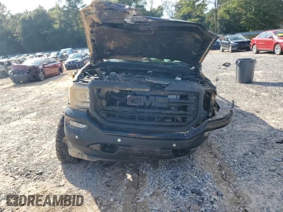 ✅ 2018 GMC Sierra 1500 SLT • VIN: 3GTU2NEC2JG299578 • Lot: 85904105. Listed on Copart with 90,535 mi. Free auction sales archive from the USA and detailed vehicle history report at DreamBid. Image 5.