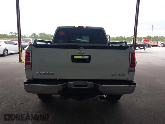 ✅ 2013 Nissan Titan S • VIN: 1N6AA0EJ6DN303356 • Лот: 43887328. Опубликован ранее на IAAI с пробегом 273 644 миль. Бесплатный доступ к архиву аукционных продаж из США и подробный отчёт об истории автомобиля на DreamBid. Изображение 16.