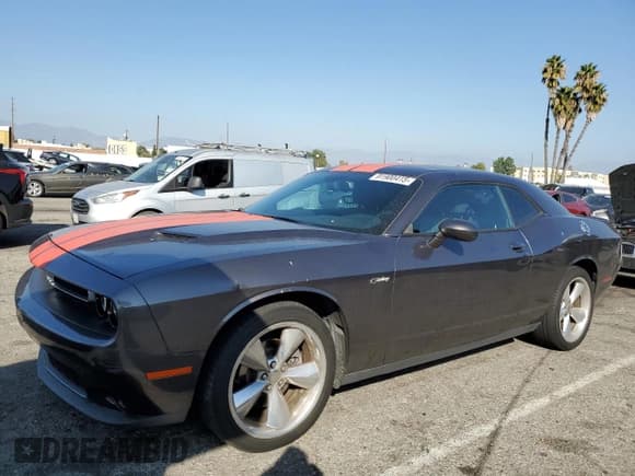 ✅ 2015 Dodge Challenger SXT • VIN: 2C3CDZAG4FH788789 • Lot: 91900415. Wystawiony na Copart z przebiegiem 63 029 mil. Bezpłatny archiwum sprzedaży aukcyjnych z USA i szczegółowy raport historii pojazdu na DreamBid. Zdjęcie 1.
