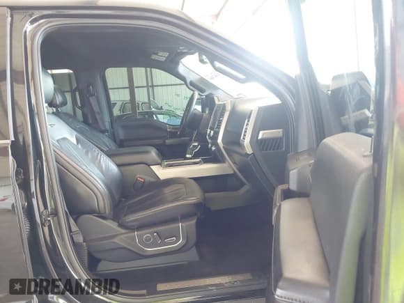 ✅ 2015 Ford F-150 Lariat • VIN: 1FTEW1EG9FFA71073 • Lot: 43367461. Listed on IAAI with 192,257 mi. Free auction sales archive from the USA and detailed vehicle history report at DreamBid. Image 5.