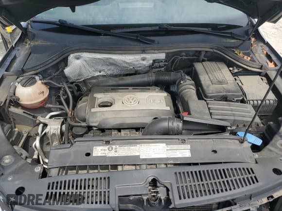 ✅ 2012 Volkswagen Tiguan SE • VIN: WVGBV7AX0CW005291 • Лот: 59867605. Опубликован ранее на Copart с пробегом 126 684 миль. Бесплатный доступ к архиву аукционных продаж из США и подробный отчёт об истории автомобиля на DreamBid. Изображение 12.