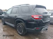 ✅ 2025 Honda Pilot TrailSport • VIN: 5FNYG1H63SB005131 • Lot: 43516849. Listed on IAAI with 26,789 mi. Free auction sales archive from the USA and detailed vehicle history report at DreamBid. Image 3.