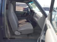 ✅ 1997 Ford Ranger XLT • VIN: 1FTCR10AXVPB17035 • Lot: 43673382. Wystawiony na IAAI z przebiegiem 162 257 mil. Bezpłatny archiwum sprzedaży aukcyjnych z USA i szczegółowy raport historii pojazdu na DreamBid. Zdjęcie 5.