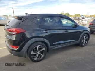 2016 Hyundai Tucson Sport z VIN KM8J33A28GU065643, wystawiony jako Copart lot #84420645 z przebiegiem 111 642 mil mil oraz Czysty tytuł • Clean title. Historia ofert i sprzedaży dostępna na DreamBid. Obrazek 3.