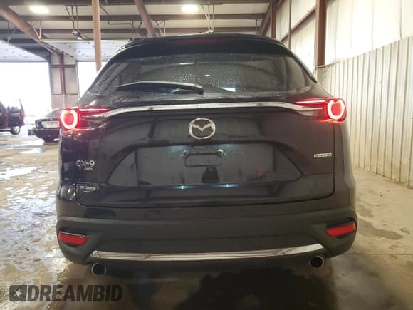 ✅ 2022 Mazda CX-9 Carbon Edition • VIN: JM3TCBDY0N0615615 • Lot: 89795055. Wystawiony na Copart z przebiegiem 31 876 mil. Bezpłatny archiwum sprzedaży aukcyjnych z USA i szczegółowy raport historii pojazdu na DreamBid. Zdjęcie 6.