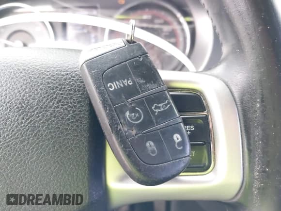 ✅ 2012 Dodge Charger RT • VIN: 2C3CDXCTXCH105083 • Лот: 42705752. Опубликован ранее на IAAI с пробегом 221 460 миль. Бесплатный доступ к архиву аукционных продаж из США и подробный отчёт об истории автомобиля на DreamBid. Изображение 11.