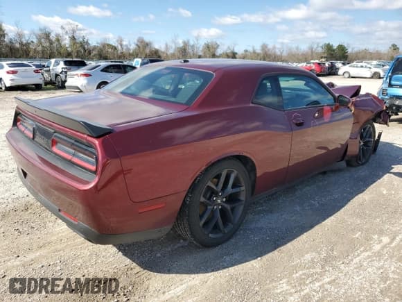 ✅ 2021 Dodge Challenger R/T • VIN: 2C3CDZBT5MH506331 • Lot: 40264934. Wystawiony na Copart z przebiegiem 26 273 mil. Bezpłatny archiwum sprzedaży aukcyjnych z USA i szczegółowy raport historii pojazdu na DreamBid. Zdjęcie 3.