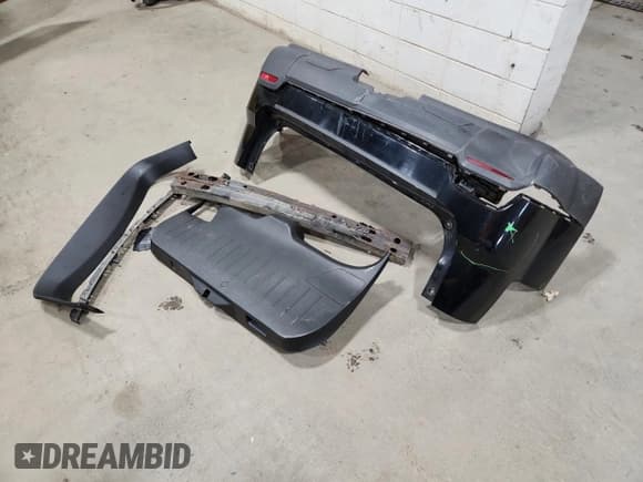 ✅ 2014 GMC Terrain SLE • VIN: 2GKFLWEK3E6188899 • Lot: 90265955. Listed on Copart with 113,670 mi. Free auction sales archive from the USA and detailed vehicle history report at DreamBid. Image 13.