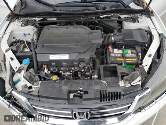 ✅ 2015 Honda Accord EX-L • VIN: 1HGCR3F8XFA030676 • Lot: 93346795. Wystawiony na Copart z przebiegiem 226 124 mil. Bezpłatny archiwum sprzedaży aukcyjnych z USA i szczegółowy raport historii pojazdu na DreamBid. Zdjęcie 11.