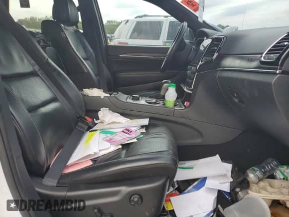 2021 Jeep Grand Cherokee 80th Anniversary z VIN 1C4RJFBG1MC810453, wystawiony jako Copart lot #81626215 z przebiegiem Nie podano mil oraz Szkoda całkowita • Salvage title. Historia ofert i sprzedaży dostępna na DreamBid. Obrazek 7.