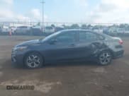 ✅ 2020 Kia Forte FE • VIN: 3KPF24AD5LE253761 • Lot: 42858628. Listed on IAAI with 76,599 mi. Free auction sales archive from the USA and detailed vehicle history report at DreamBid. Image 14.