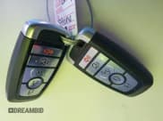 ✅ 2015 Ford F-150 XLT • VIN: 1FTEW1EGXFFC11809 • Lot: 42080725. Wystawiony na IAAI z przebiegiem 198 955 mil. Bezpłatny archiwum sprzedaży aukcyjnych z USA i szczegółowy raport historii pojazdu na DreamBid. Zdjęcie 11.