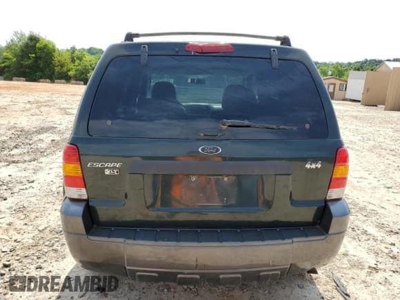 ✅ 2005 Ford Escape XLT • VIN: 1FMCU931X5KB28473 • Lot: 59467035. Wystawiony na Copart z przebiegiem 226 447 mil. Bezpłatny archiwum sprzedaży aukcyjnych z USA i szczegółowy raport historii pojazdu na DreamBid. Zdjęcie 6.