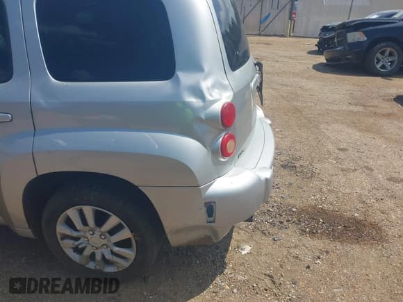 ✅ 2010 Chevrolet HHR 1LT • VIN: 3GNBABDB4AS569030 • Лот: 42897189. Опубликован ранее на IAAI с пробегом 210 743 миль. Бесплатный доступ к архиву аукционных продаж из США и подробный отчёт об истории автомобиля на DreamBid. Изображение 12.