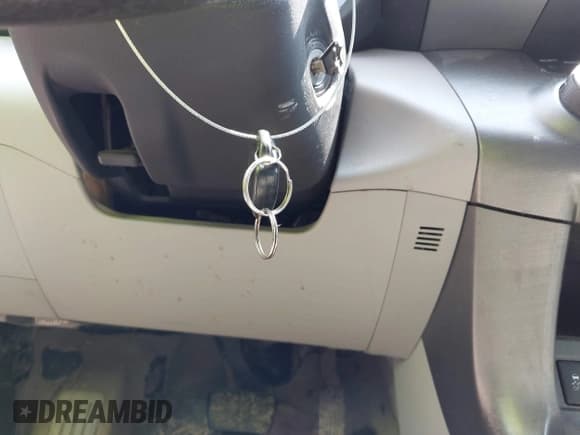 ✅ 2011 Toyota RAV4 • VIN: 2T3ZF4DV3BW099804 • Лот: 42378733. Опубликован ранее на IAAI с пробегом 199 958 миль. Бесплатный доступ к архиву аукционных продаж из США и подробный отчёт об истории автомобиля на DreamBid. Изображение 11.