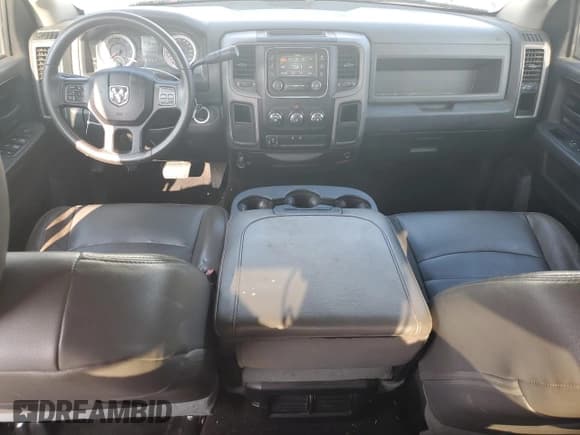 ✅ 2016 Ram 2500 Tradesman • VIN: 3C6UR4HJ1GG117658 • Lot: 68847275. Wystawiony na Copart z przebiegiem 254 155 mil. Bezpłatny archiwum sprzedaży aukcyjnych z USA i szczegółowy raport historii pojazdu na DreamBid. Zdjęcie 8.