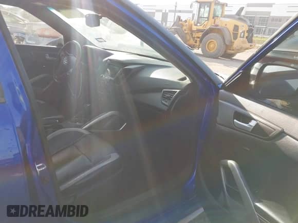 2014 Hyundai Veloster Turbo z VIN KMHTC6AE4EU184467, wystawiony jako IAAI lot #43457856 z przebiegiem 149 546 mil mil oraz . Historia ofert i sprzedaży dostępna na DreamBid. Obrazek 5.