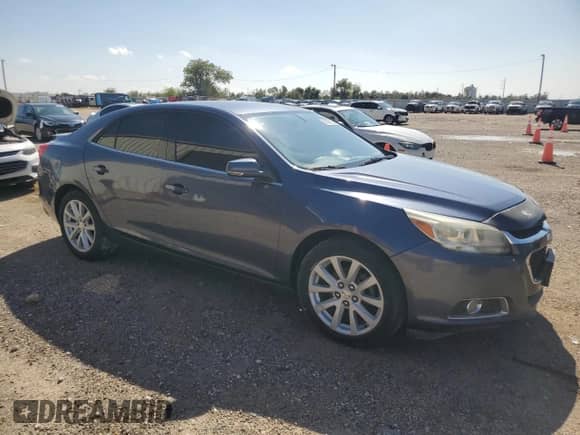 2014 Chevrolet Malibu LT with VIN 1G11E5SL8EF135752, listed as a Copart auction lot 90056755 with 212,689 mi miles and Clean title. Bid and sale history available at DreamBid. Image 4.