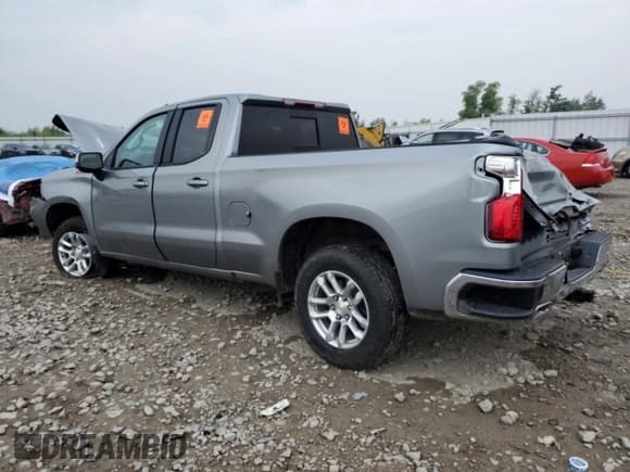 ✅ 2024 Chevrolet Silverado 1500 • VIN: 1GCVDDE86RZ100399 • Лот: 66282075. Опубликован ранее на Copart с пробегом 44 253 миль. Бесплатный доступ к архиву аукционных продаж из США и подробный отчёт об истории автомобиля на DreamBid. Изображение 2.
