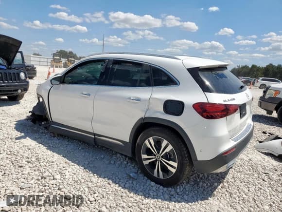 ✅ 2025 Mercedes-Benz GLA 250 • VIN: W1N4N4GB5SJ645878 • Lot: 70885185. Listed on Copart with 11,967 mi. Free auction sales archive from the USA and detailed vehicle history report at DreamBid. Image 2.