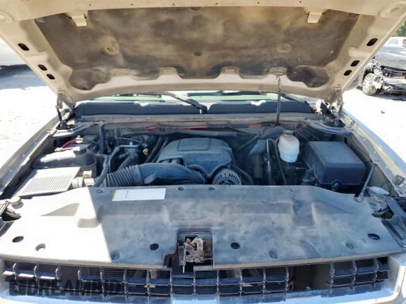 ✅ 2007 Chevrolet Silverado 2500HD 1LT • VIN: 1GCHK24K07E506784 • Lot: 85856295. Wystawiony na Copart z przebiegiem 153 035 mil. Bezpłatny archiwum sprzedaży aukcyjnych z USA i szczegółowy raport historii pojazdu na DreamBid. Zdjęcie 11.