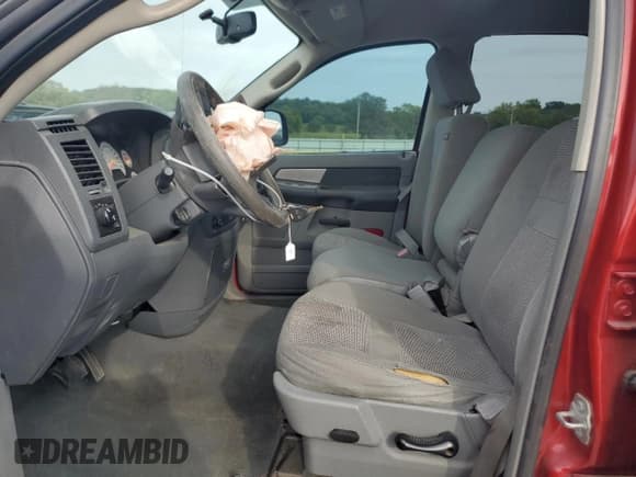 ✅ 2008 Dodge 1500 SLT • VIN: 1D7HA18218S511668 • Lot: 82159485. Wystawiony na Copart z przebiegiem 198 397 mil. Bezpłatny archiwum sprzedaży aukcyjnych z USA i szczegółowy raport historii pojazdu na DreamBid. Zdjęcie 7.