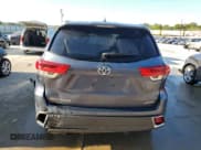 ✅ 2019 Toyota Highlander Limited • VIN: 5TDYZRFHXKS353856 • Lot: 70135945. Listed on Copart with 95,907 mi. Free auction sales archive from the USA and detailed vehicle history report at DreamBid. Image 6.
