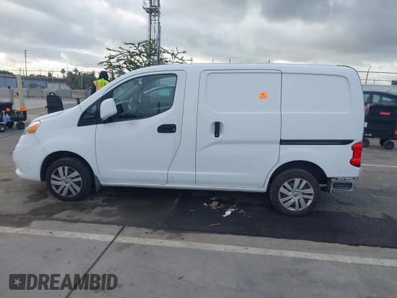 ✅ 2017 Nissan NV200 SV • VIN: 3N6CM0KNXHK705920 • Lot: 43740044. Listed on IAAI with 183,839 mi. Free auction sales archive from the USA and detailed vehicle history report at DreamBid. Image 14.