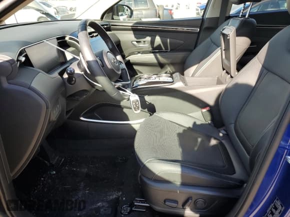 ✅ 2022 Hyundai Tucson Limited • VIN: 5NMJECAE3NH158163 • Lot: 56672604. Wystawiony na Copart z przebiegiem 13 218 mil. Bezpłatny archiwum sprzedaży aukcyjnych z USA i szczegółowy raport historii pojazdu na DreamBid. Zdjęcie 7.