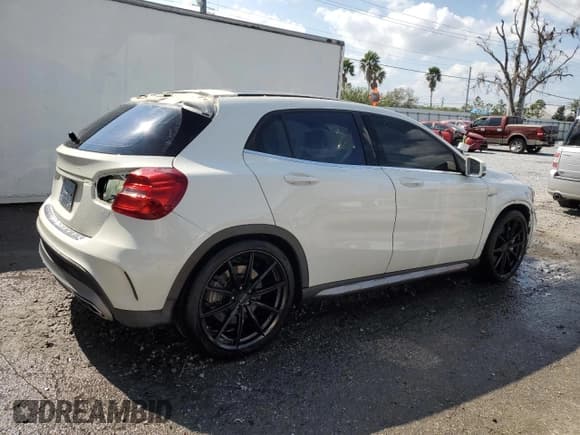 ✅ 2015 Mercedes-Benz GLA 45 AMG • VIN: WDDTG5CB9FJ088977 • Lot: 44531935. Listed on Copart with 132,033 mi. Free auction sales archive from the USA and detailed vehicle history report at DreamBid. Image 3.
