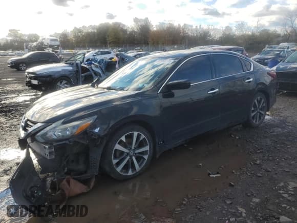 ✅ 2017 Nissan Altima SR • VIN: 1N4AL3AP3HC118634 • Lot: 90468275. Listed on Copart with 131,293 mi. Free auction sales archive from the USA and detailed vehicle history report at DreamBid. Image 1.