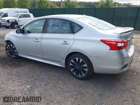 ✅ 2016 Nissan Sentra SR • VIN: 3N1AB7AP9GY312243 • Lot: 43317086. Listed on IAAI with 69,761 mi. Free auction sales archive from the USA and detailed vehicle history report at DreamBid. Image 3.