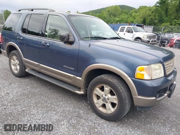 ✅ 2004 Ford Explorer • VIN: 1FMZU84W64UB21831 • Lot: 42585205. Wystawiony na IAAI z przebiegiem 150 392 mil. Bezpłatny archiwum sprzedaży aukcyjnych z USA i szczegółowy raport historii pojazdu na DreamBid. Zdjęcie 1.