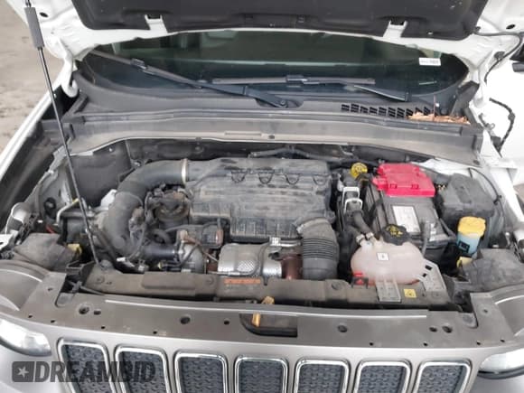 ✅ 2021 Jeep Renegade Limited • VIN: ZACNJDD19MPM21287 • Lot: 42077387. Listed on IAAI with 44,208 mi. Free auction sales archive from the USA and detailed vehicle history report at DreamBid. Image 10.