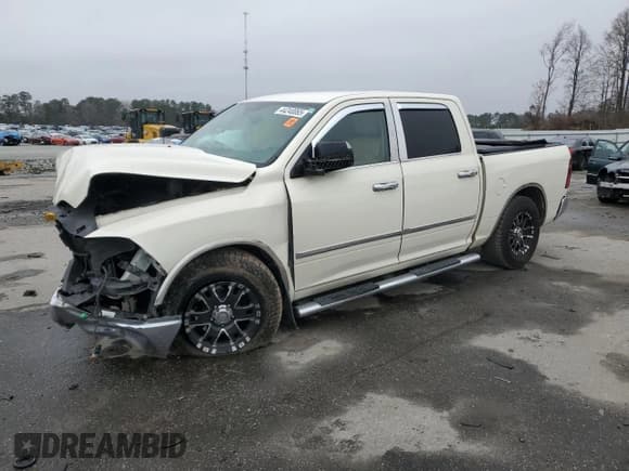 ✅ 2010 Dodge 1500 SLT • VIN: 1D7RV1CT1AS227326 • Lot: 44240065. Wystawiony na Copart z przebiegiem Nie podano. Bezpłatny archiwum sprzedaży aukcyjnych z USA i szczegółowy raport historii pojazdu na DreamBid. Zdjęcie 1.