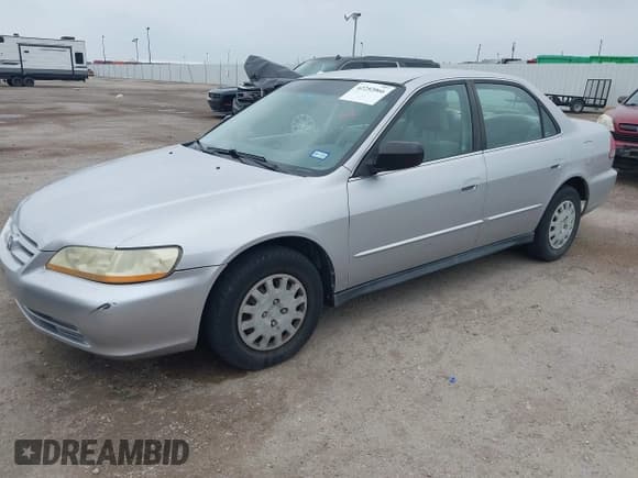✅ 2002 Honda Accord VP • VIN: 1HGCF86612A091753 • Lot: 42252066. Listed on IAAI with 197,844 mi. Free auction sales archive from the USA and detailed vehicle history report at DreamBid. Image 2.
