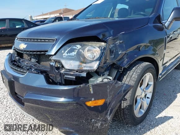 ✅ 2015 Chevrolet Captiva Sport LT • VIN: 3GNAL3EK6FS526262 • Lot: 42728412. Wystawiony na IAAI z przebiegiem 120 859 mil. Bezpłatny archiwum sprzedaży aukcyjnych z USA i szczegółowy raport historii pojazdu na DreamBid. Zdjęcie 6.