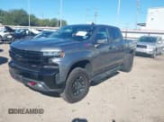 ✅ 2021 Chevrolet Silverado 1500 LT Trail Boss • VIN: 3GCPYFED7MG359692 • Lot: 43559682. Wystawiony na IAAI z przebiegiem Nie podano. Bezpłatny archiwum sprzedaży aukcyjnych z USA i szczegółowy raport historii pojazdu na DreamBid. Zdjęcie 2.