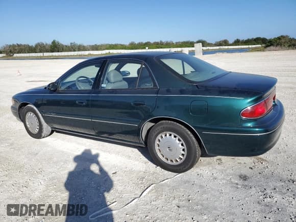 ✅ 2000 Buick Century Limited • VIN: 2G4WY55J2Y1340098 • Lot: 56528885. Listed on Copart with Not provided. Free auction sales archive from the USA and detailed vehicle history report at DreamBid. Image 2.