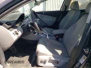 ✅ 2007 Volkswagen Passat 2.0T • VIN: WVWAK73C57P007265 • Lot: 64480075. Wystawiony na Copart z przebiegiem 144 470 mil. Bezpłatny archiwum sprzedaży aukcyjnych z USA i szczegółowy raport historii pojazdu na DreamBid. Zdjęcie 7.