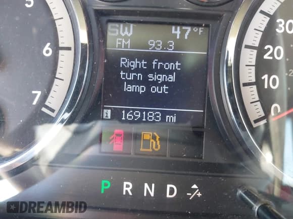 ✅ 2009 Dodge 1500 TRX • VIN: 1D3HB13P89S769799 • Lot: 41422065. Wystawiony na IAAI z przebiegiem 169 183 mil. Bezpłatny archiwum sprzedaży aukcyjnych z USA i szczegółowy raport historii pojazdu na DreamBid. Zdjęcie 15.