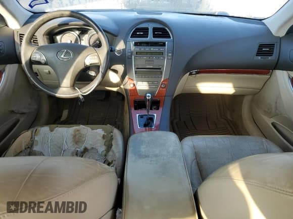 ✅ 2010 Lexus ES 330 • VIN: JTHBK1EG7A2358280 • Лот: 87425835. Опубликован ранее на Copart с пробегом 201 684 миль. Бесплатный доступ к архиву аукционных продаж из США и подробный отчёт об истории автомобиля на DreamBid. Изображение 8.