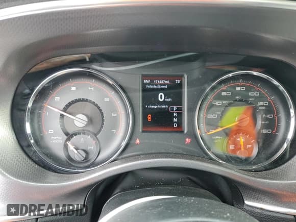 ✅ 2012 Dodge Charger RT Plus • VIN: 2C3CDXCT3CH172740 • Lot: 81868935. Wystawiony na Copart z przebiegiem 171 227 mil. Bezpłatny archiwum sprzedaży aukcyjnych z USA i szczegółowy raport historii pojazdu na DreamBid. Zdjęcie 9.