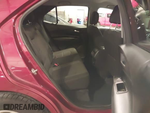 ✅ 2019 Chevrolet Equinox LT • VIN: 3GNAXKEV5KS502652 • Lot: 43065742. Wystawiony na IAAI z przebiegiem 151 049 mil. Bezpłatny archiwum sprzedaży aukcyjnych z USA i szczegółowy raport historii pojazdu na DreamBid. Zdjęcie 8.