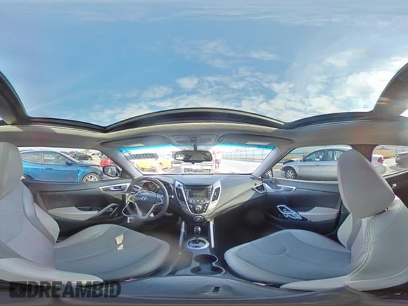 ✅ 2012 Hyundai Veloster w/Red Int • VIN: KMHTC6AD6CU064822 • Lot: 82311244. Wystawiony na Copart z przebiegiem 175 989 mil. Bezpłatny archiwum sprzedaży aukcyjnych z USA i szczegółowy raport historii pojazdu na DreamBid. Zdjęcie 15.