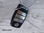 ✅ 2018 Kia Sedona SX • VIN: KNDMC5C16J6399635 • Lot: 42602188. Wystawiony na IAAI z przebiegiem 85 641 mil. Bezpłatny archiwum sprzedaży aukcyjnych z USA i szczegółowy raport historii pojazdu na DreamBid. Zdjęcie 11.