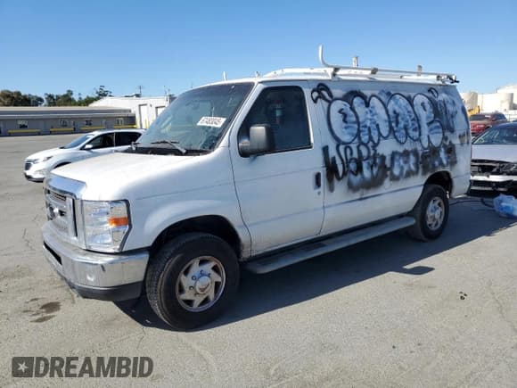 ✅ 2014 Ford Econoline Cargo Commercial • VIN: 1FTNE2EW0EDA19213 • Lot: 71137305. Listed on Copart with 184,738 mi. Free auction sales archive from the USA and detailed vehicle history report at DreamBid. Image 1.