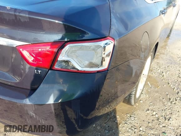 ✅ 2014 Chevrolet Impala LT • VIN: 2G1125S35E9286808 • Лот: 43531496. Опубликован ранее на IAAI с пробегом 212 790 миль. Бесплатный доступ к архиву аукционных продаж из США и подробный отчёт об истории автомобиля на DreamBid. Изображение 6.