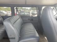 ✅ 1996 Dodge Passenger • VIN: 2B5WB35Z4TK190572 • Lot: 70425715. Wystawiony na Copart z przebiegiem 73 999 mil. Bezpłatny archiwum sprzedaży aukcyjnych z USA i szczegółowy raport historii pojazdu na DreamBid. Zdjęcie 11.